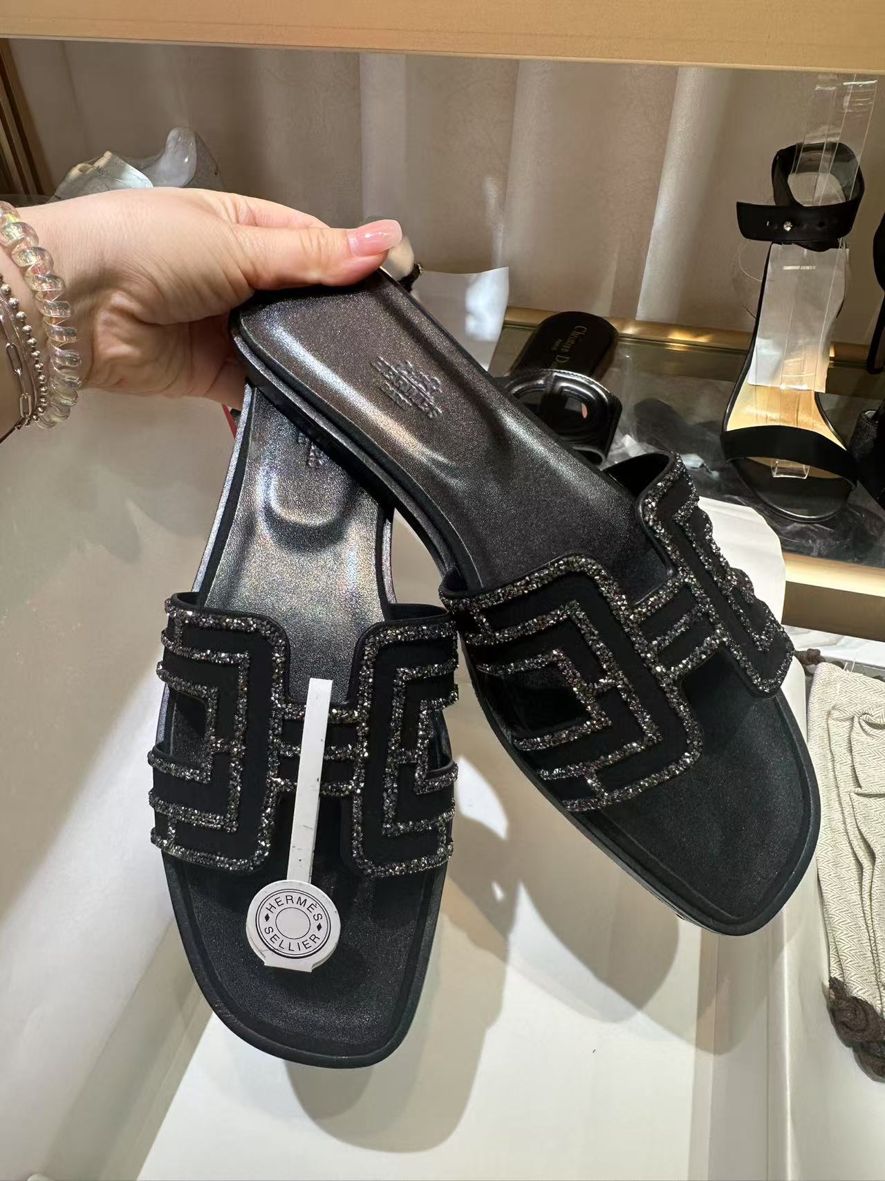 Hermes Slippers