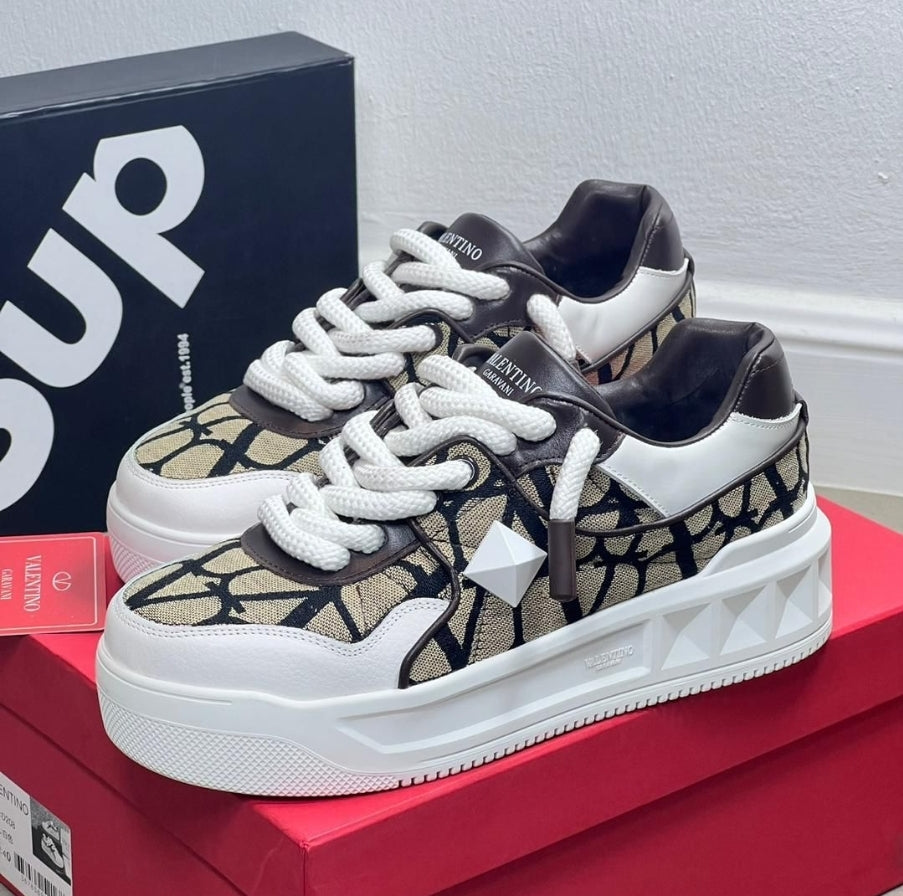 Valentino Sneakers