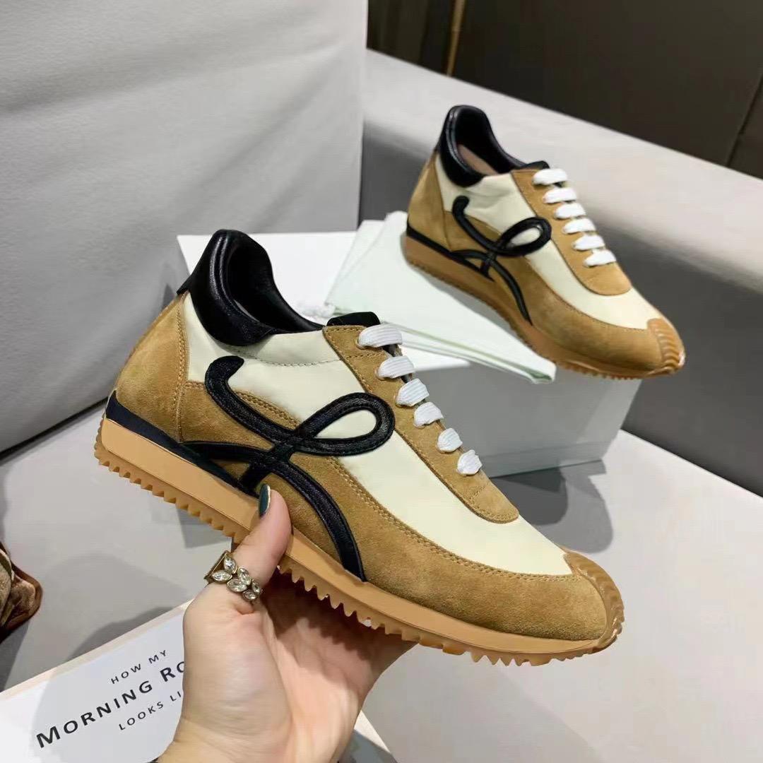 Loewe Sneakers